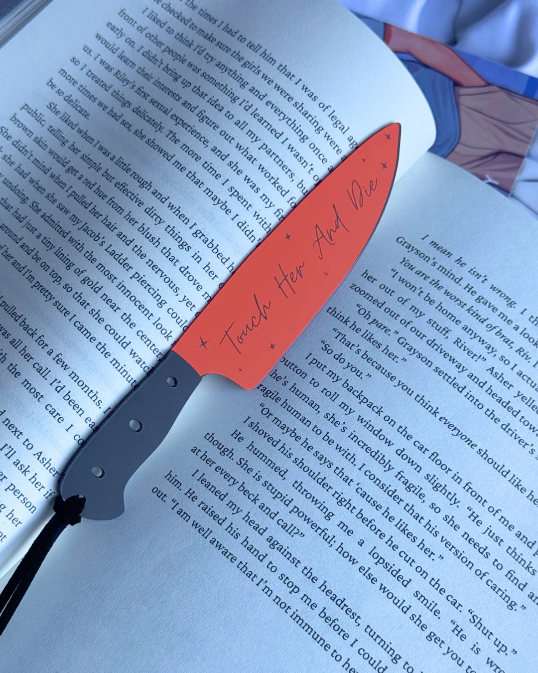 Touch Her And Die - Mirrored Knife Bookmark - Image 4