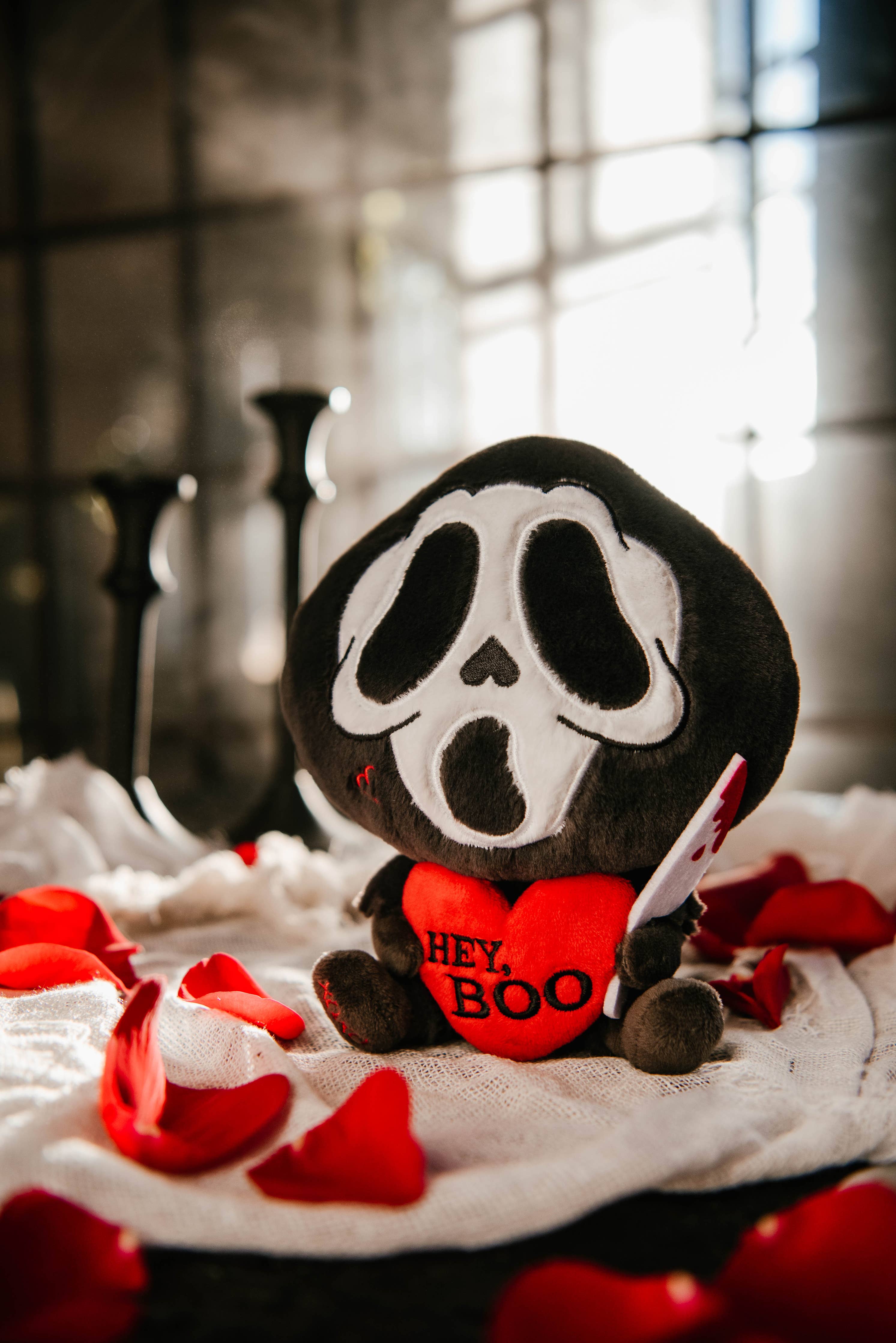 Hey, Boo Ghostface - Plush Ghost - Image 3